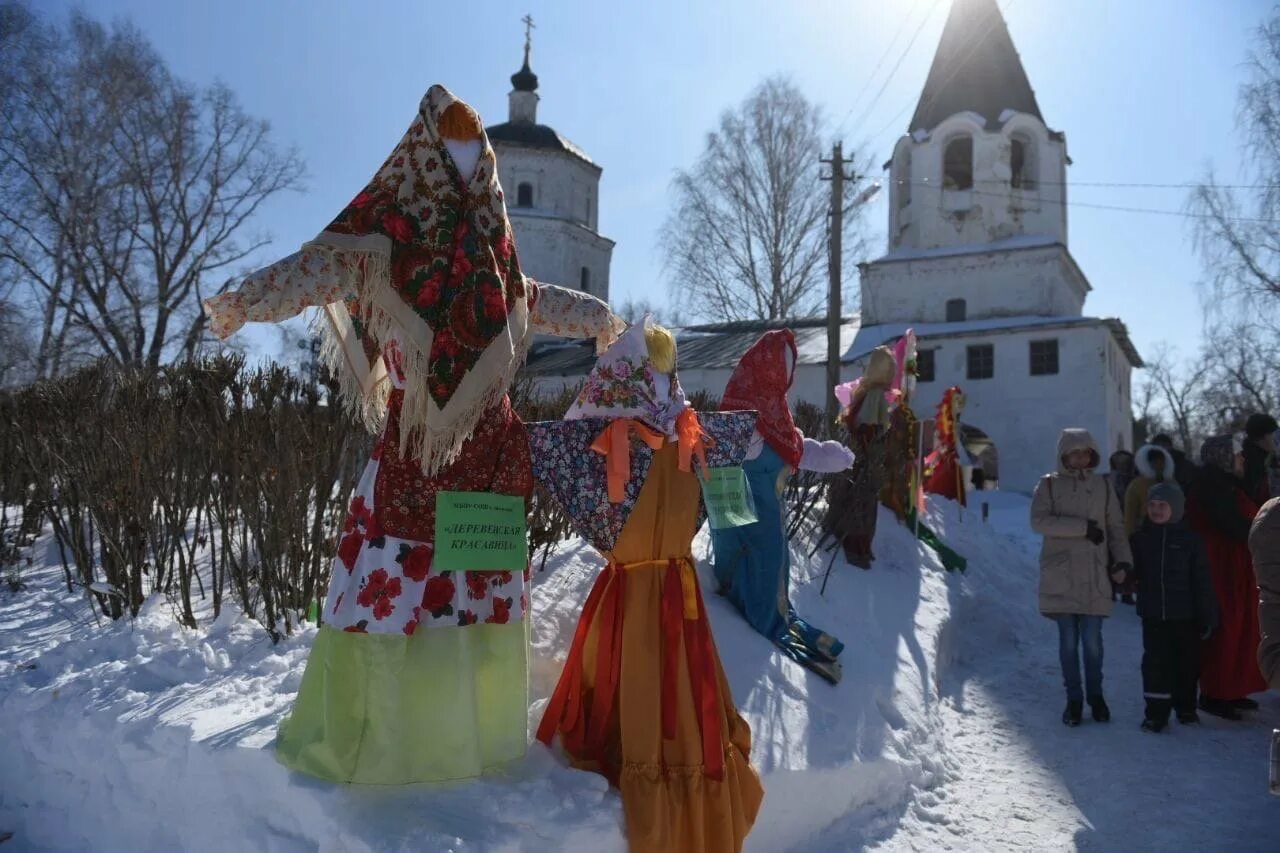Масленица в солотче. Масленица в радищево. масленица в деревне. масленица в селе. масленица в радищево 2025.