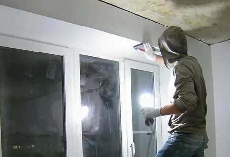 Откосы или штукатурка окон