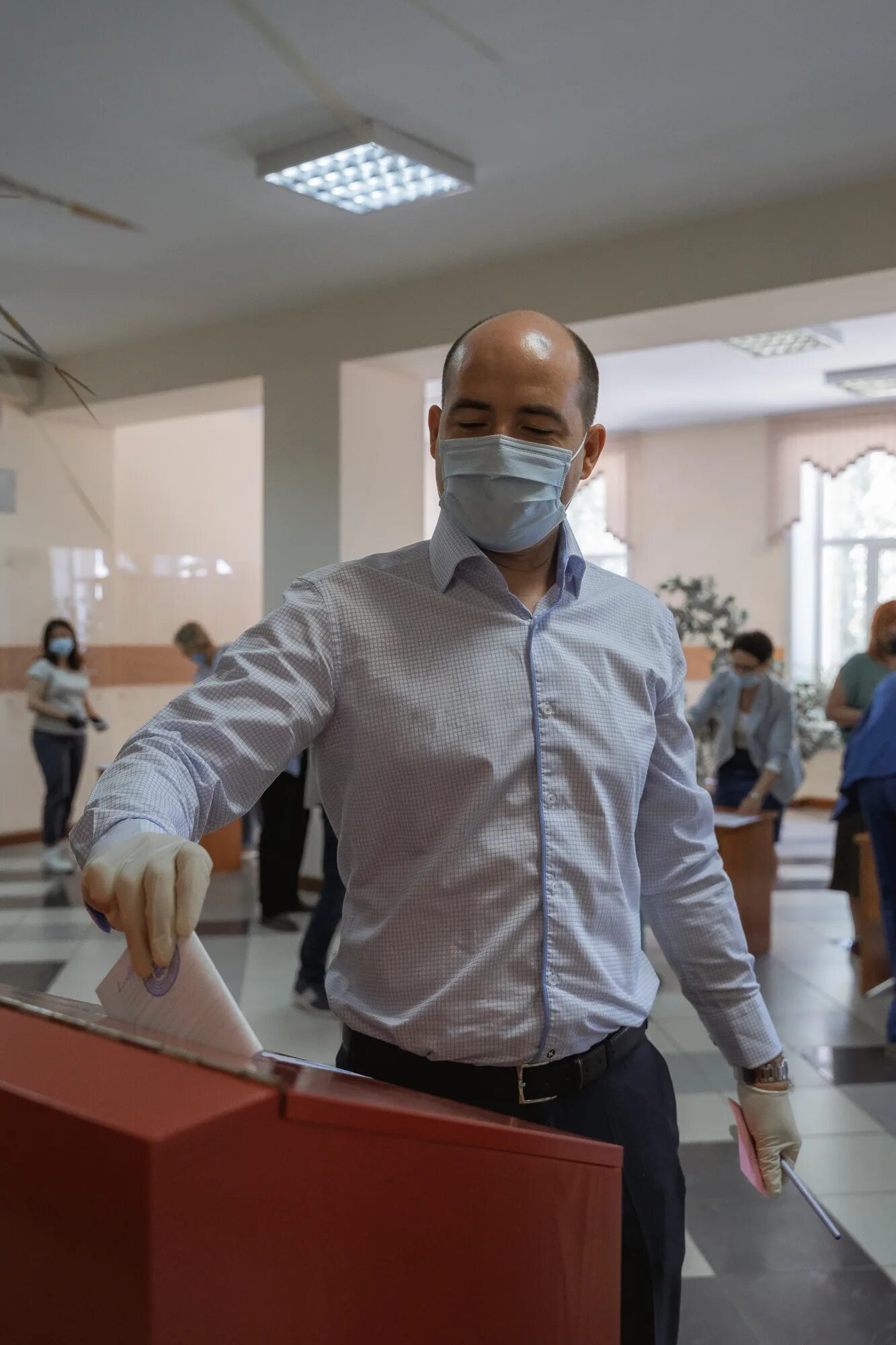 Зайцев дмитрий сергеевич. Калытюк иван сергеевич нгту. Батаев нгту. Декан нгту. Декан фго нгту.