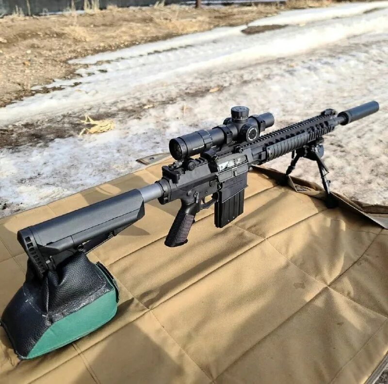 Colt 9mm smg. Radium s armament. Radium s armament. Radium s armament. Knight's armament sr-15.