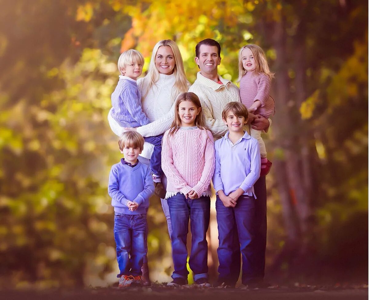 Красивые семейные фотосессии. Семья с пятью детьми. Многодетная семья. Семья с тремя детьми.