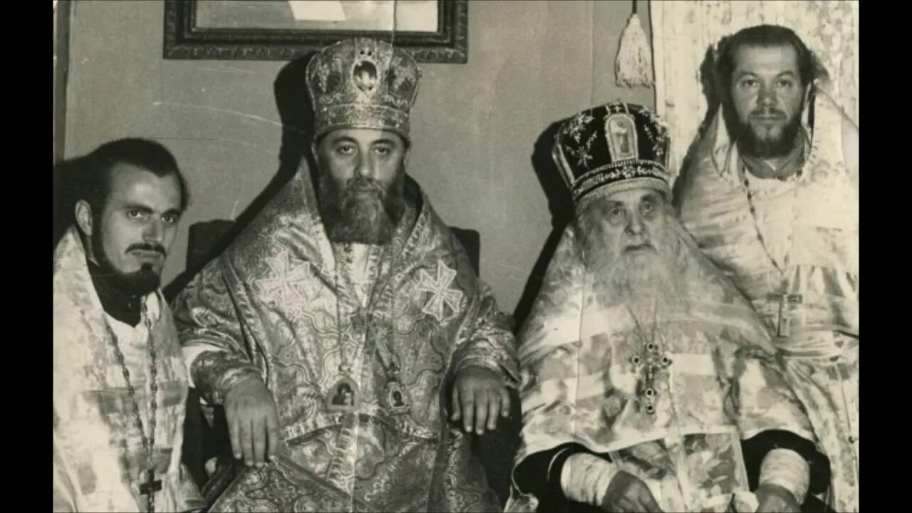 Архимандрит зиновий мажуга. Иоанн схиархимандрит глинская пустынь. Схиархимандрит иоанн маслов. Схимитрополит серафим мажуга. Отцы глинские.