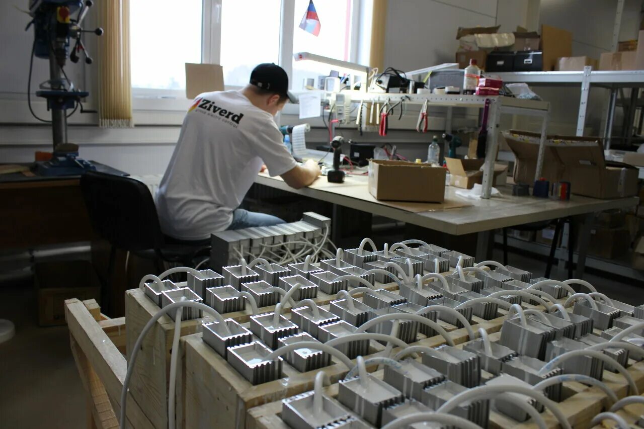 нкпи парикмахерское искусство новосибирск. автомагазин на станционной в новосибирске. Cosmos hotel новосибирск. университет парикмахерского искусства новосибирск. фортсистемс новосибирск.