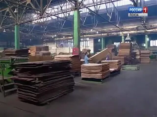 Работа на фанерном заводе