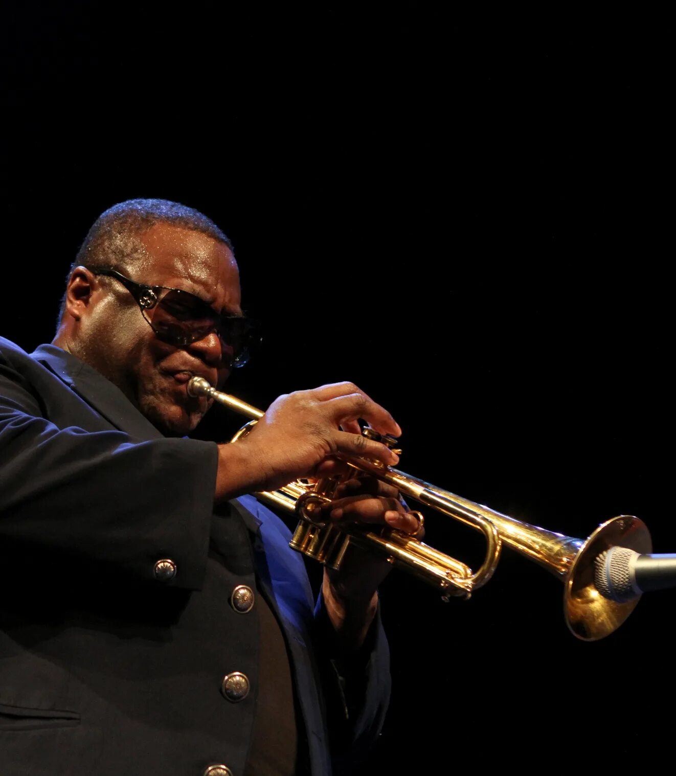 Wallace Roney. Уоллес Рони джазовые трубачи. Wallace Roney Jazz foto. Форд джаз.