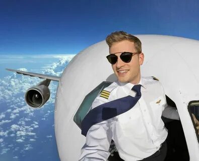 Sam is a pilot сделать вопросительным