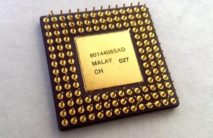 Керамический процессор амд. Процессор керамический с подложкой. Прием процессоров. Керамические процессоры 286/386/486/goldcap. Прием процессоров.