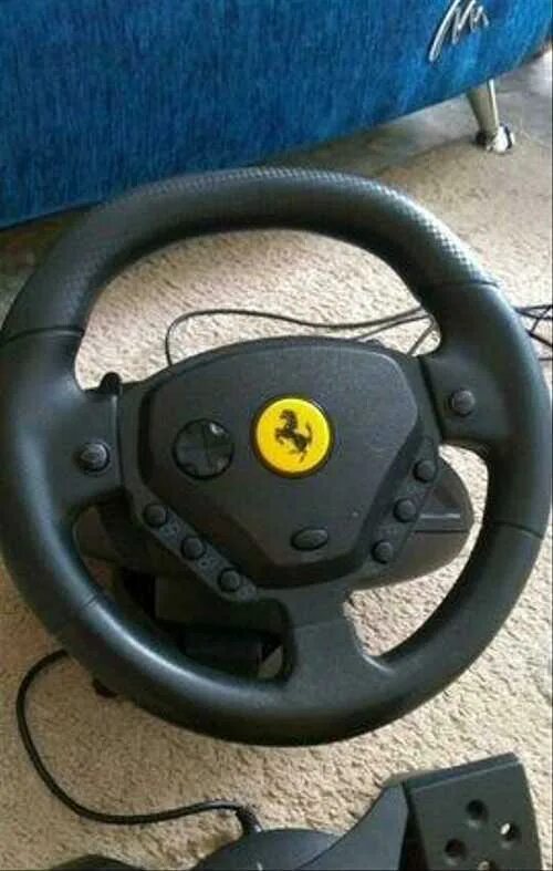 Thrustmaster ferrari force. Руль Thrustmaster Enzo Ferrari. Thrustmaster Enzo Ferrari Force feedback. Thrustmaster Enzo Force feedback руль. Thrustmaster Enzo Ferrari Force.