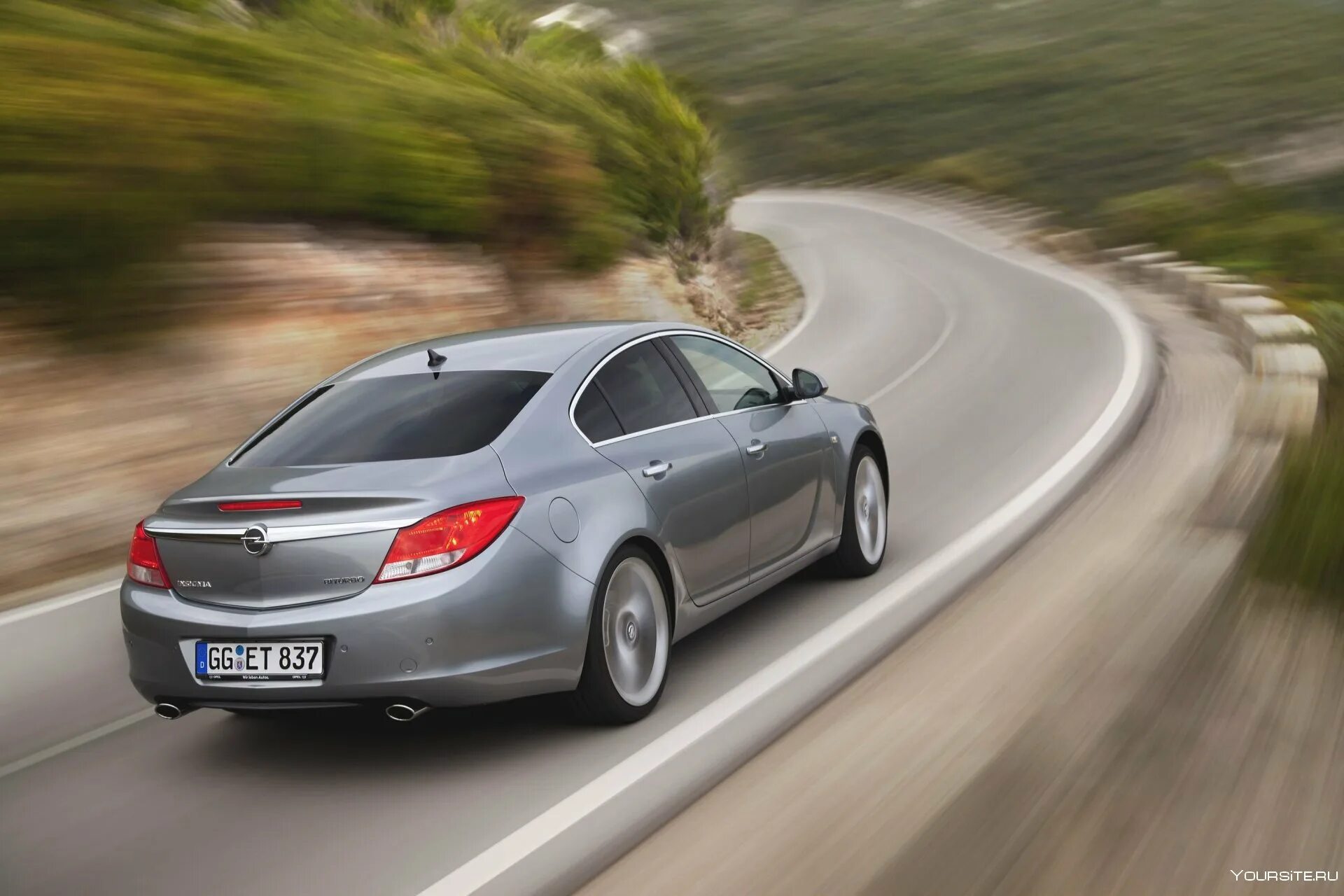 Opel Insignia. Опель Инсигния турбо. Опель Инсигния седан. R opel