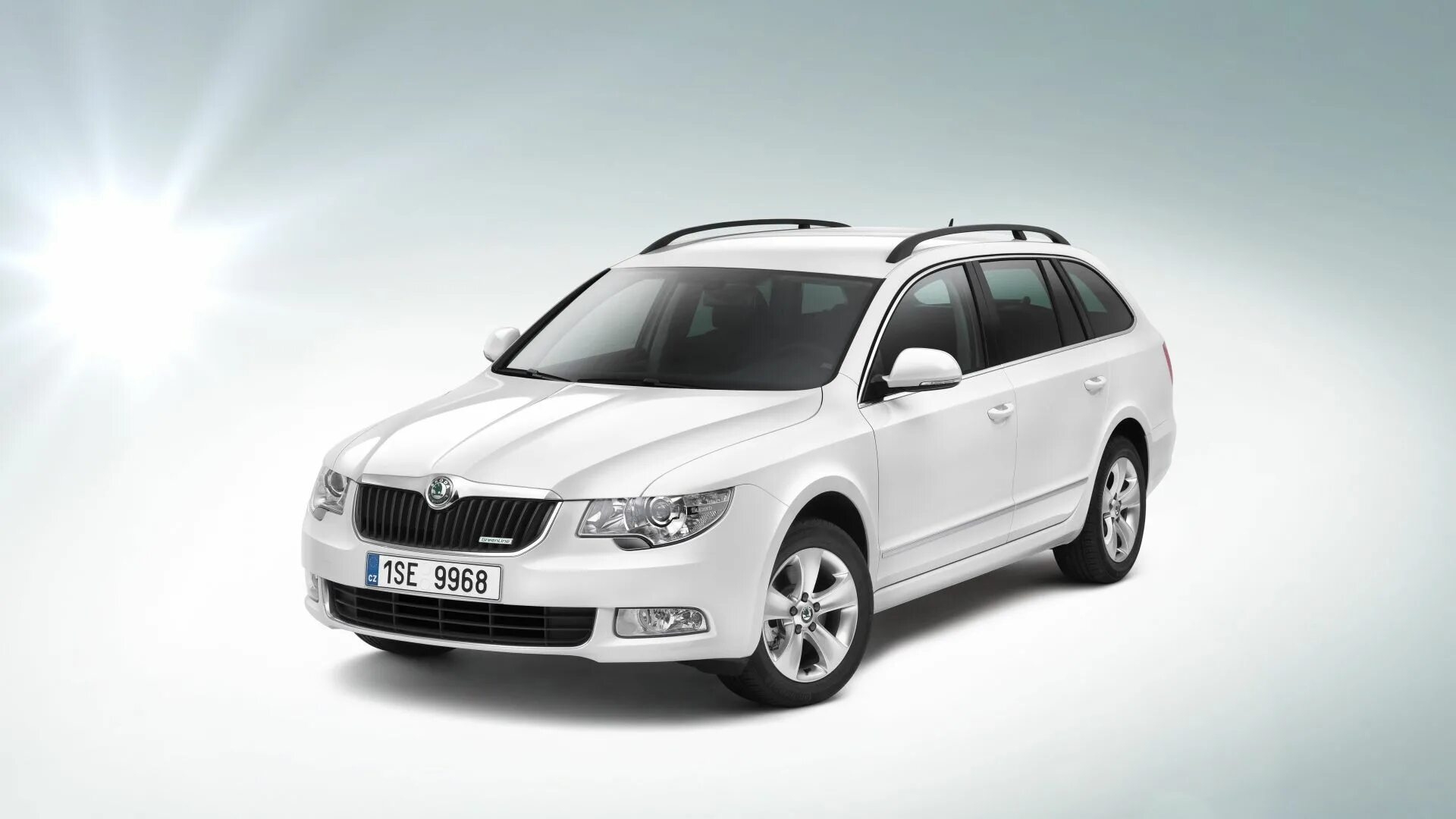 Skoda Superb Combi 2013. Skoda Superb 2013 универсал. Шкода Суперб универсал 2013. Skoda Superb II Combi. Купи авто шкода бу