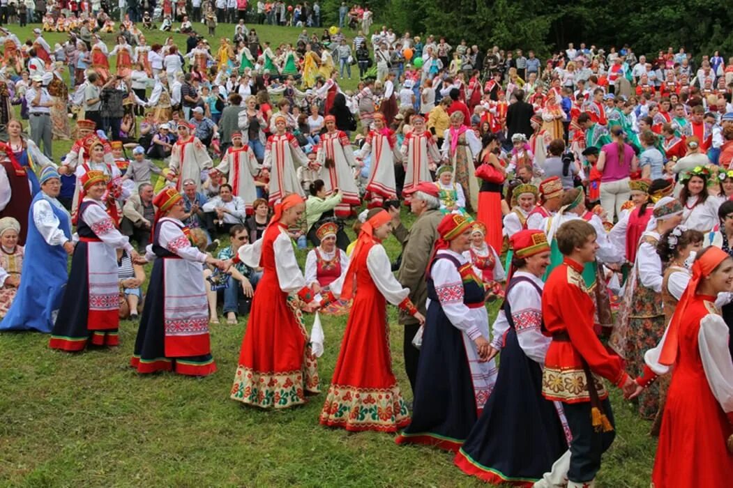 Троицкие гуляния в Василево. Фольклорный праздник. Традиции народов. Русские народные гуляния.