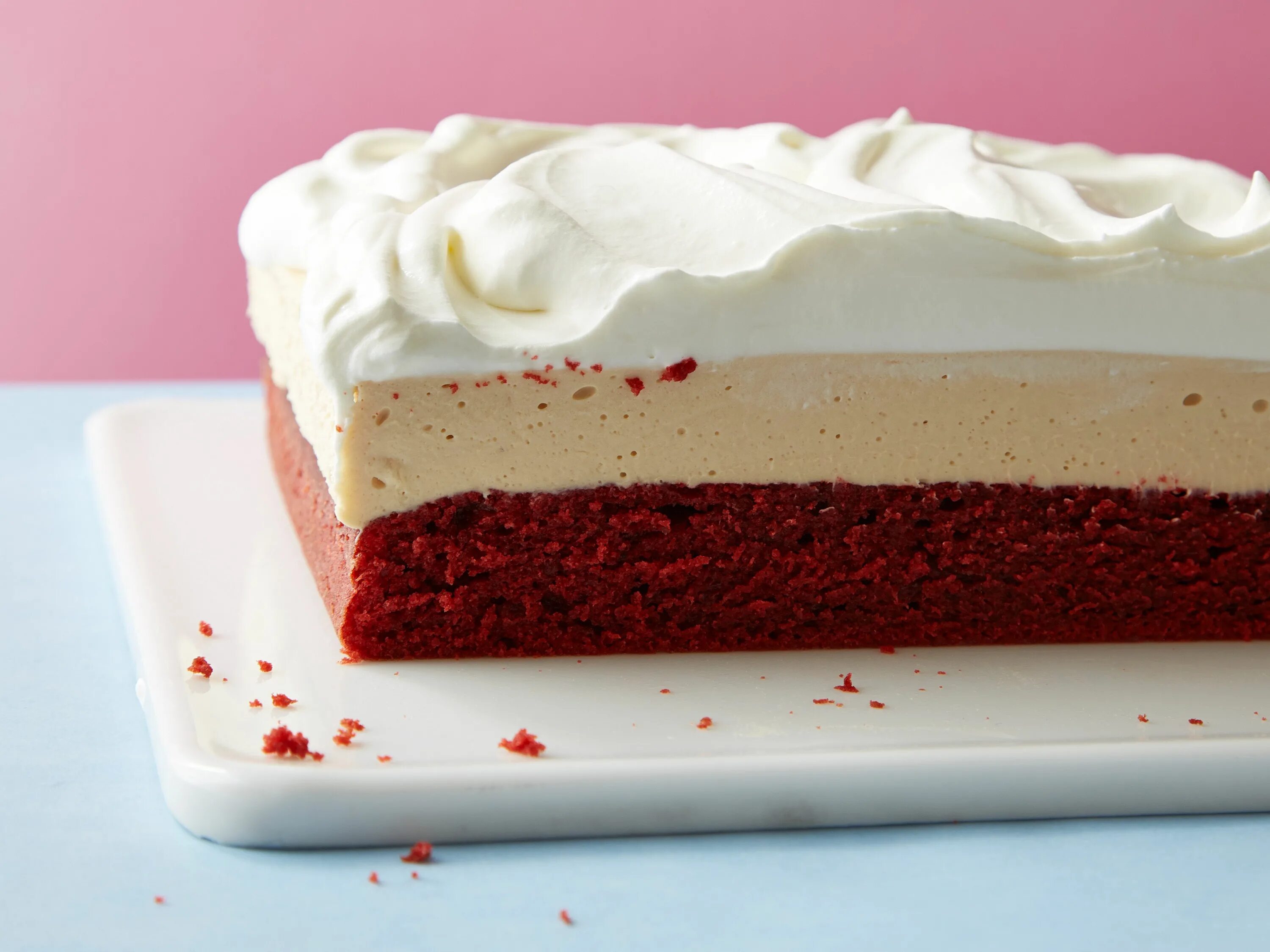 Крем чиз шобутинская. Red velvet cheesecake. чизкейк красный бархат. чизкейк красный вельвет. red velvet cheesecake bars.