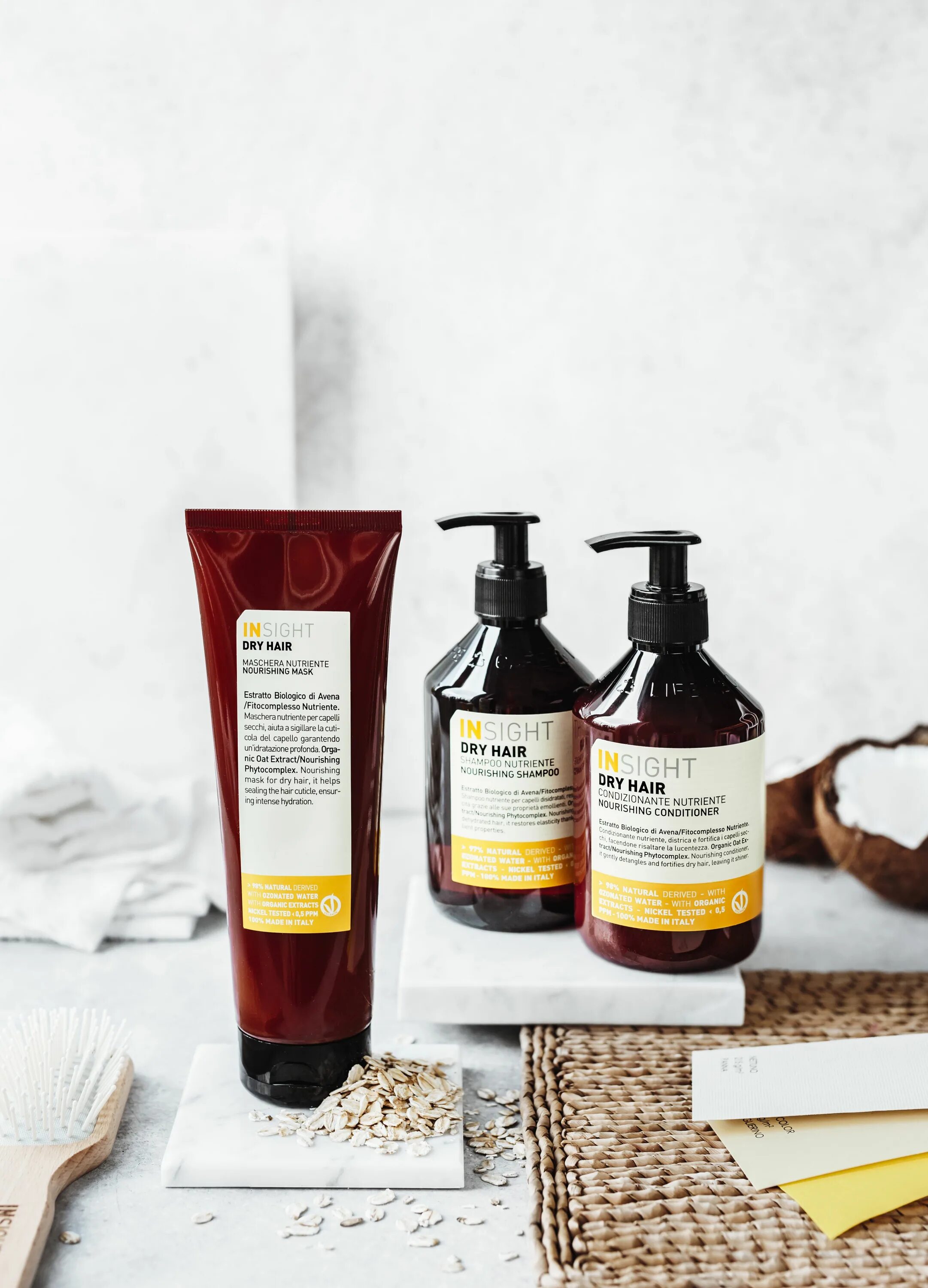 Insight dry. Инсайт косметика. dry hair шампунь. инсайт профешнл. итальянский шампунь insight.