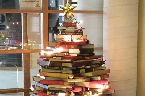 Новогодний книжный