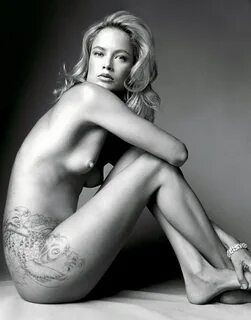 Carolyn murphy nude