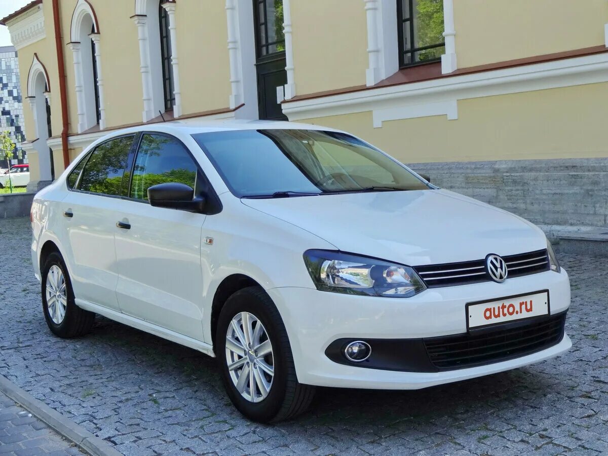 Купить поло седан воронеж. VW Polo 2014. VW Polo 2014 1.6. VW Polo sedan 2014. Volkswagen Polo 2014 седан.