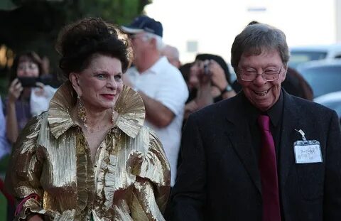 File:Ronnie Claire Edwards and Joe Conley.jpg - Wikipedia 