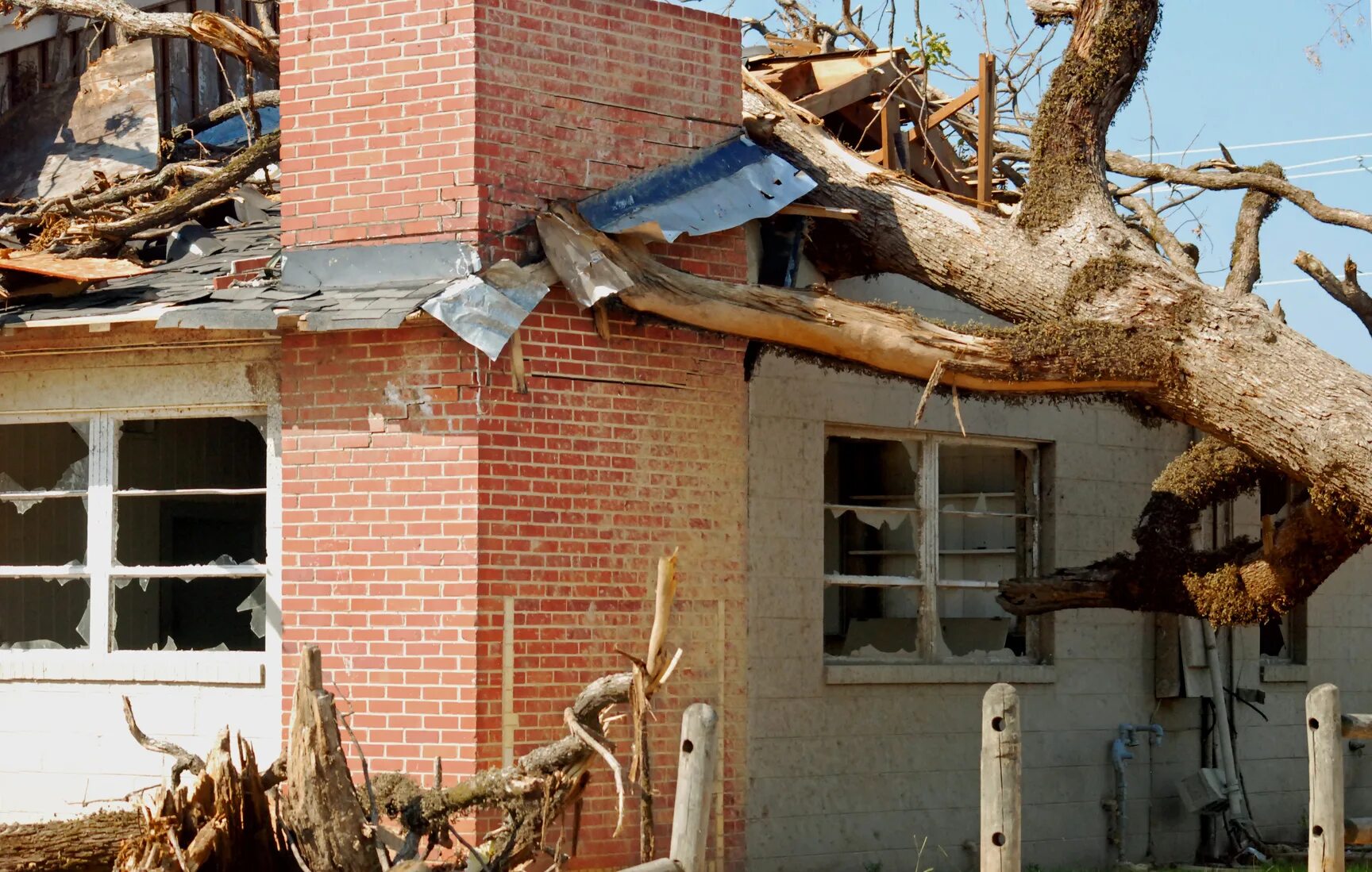 Damage definition. Storm damage. property damage. storm damage fire. damage картинки.