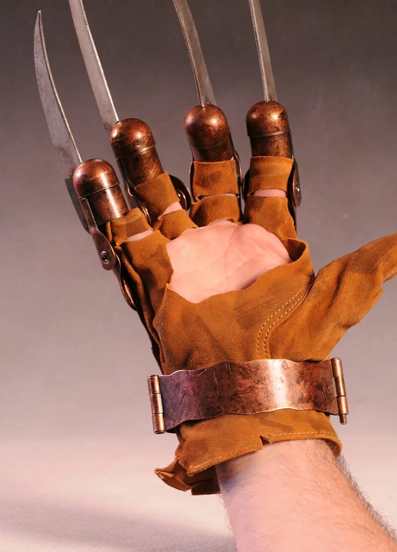 тим z24467. 3д модель перчатки фредди крюгера 2010. перчатка фредди крюгера 1984. перчатка реплика. Dainese vr46 перчатки aliexpress.