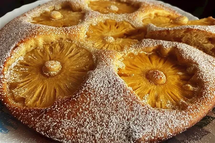 Пирог сгущенка яйцо. Татарский пирог со сгущенкой.