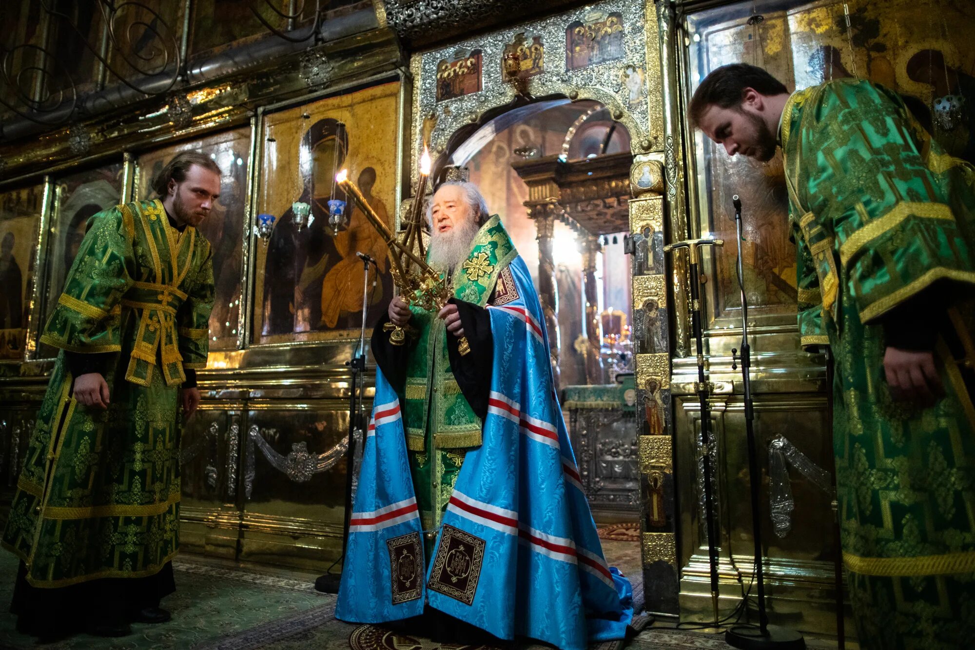 Братия троице сергиева монастыря. Исповедь в лавре сергиев посад 7 и 8 октября. Троице-сергиева лавра генеральная исповедь. Престольный праздник в троице сергиевой лавре. Исповеди троице сергиева.