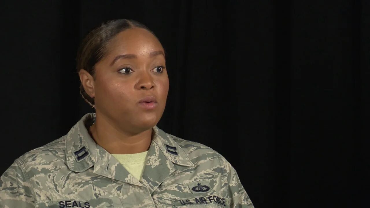 Coo chief operating officer. Operations officer. Operations officer. Operations officer. Марк операционный директор вельвет.