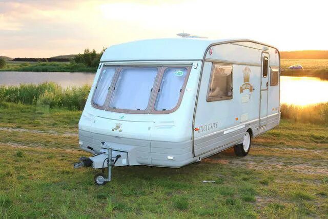 прицеп hobby 370. прицеп автодом до 750 кг. прицеп дача авард 1998. белорусский прицеп дача купава. прицеп дача беларусь.