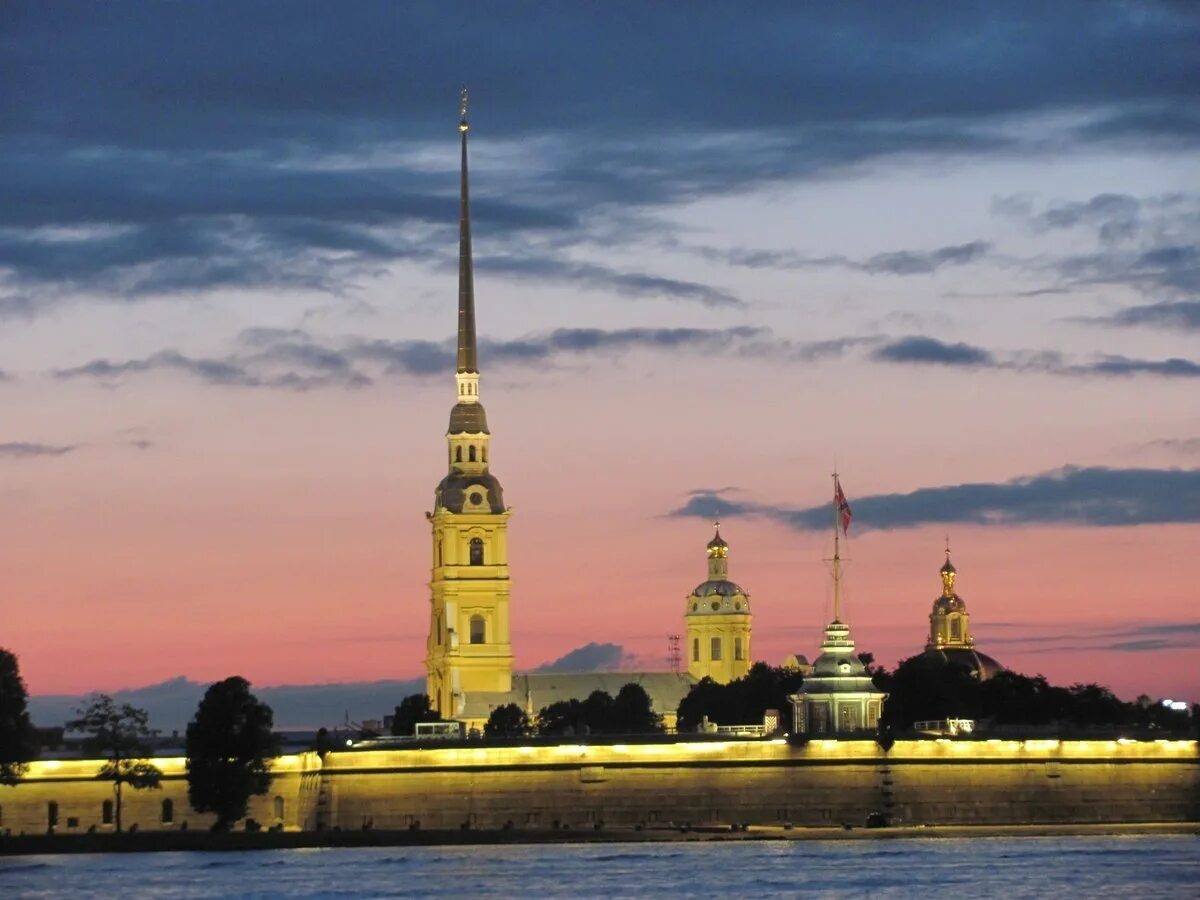 В каком городе петропавловская крепость. Петропавловская крепость в санкт-петербурге. петербург петропавловская крепость. петропавловская крепость петропавловская крепость.