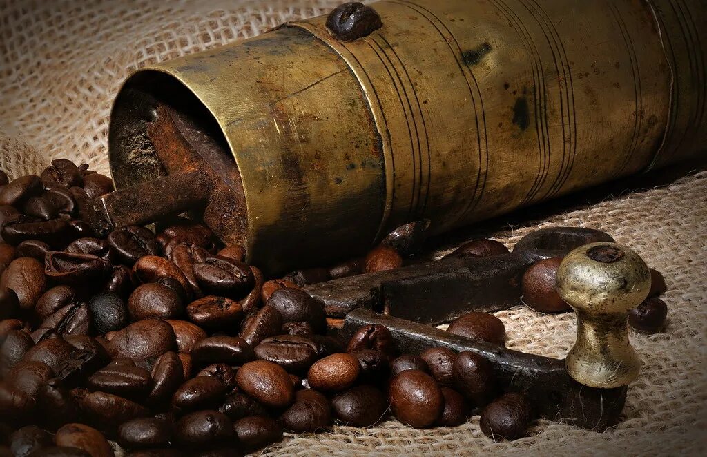 Old coffee. Кофе old. coffee old. oldest coffee german xvii. i love coffee old.