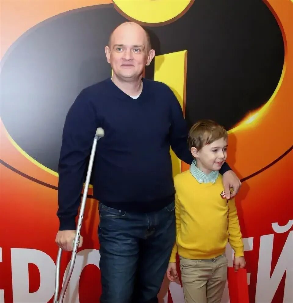 Актер сергей фролов биография личная жизнь Сергей Александрович Фролов. Родился 29 июня 1974 года в Москве. Российский акте