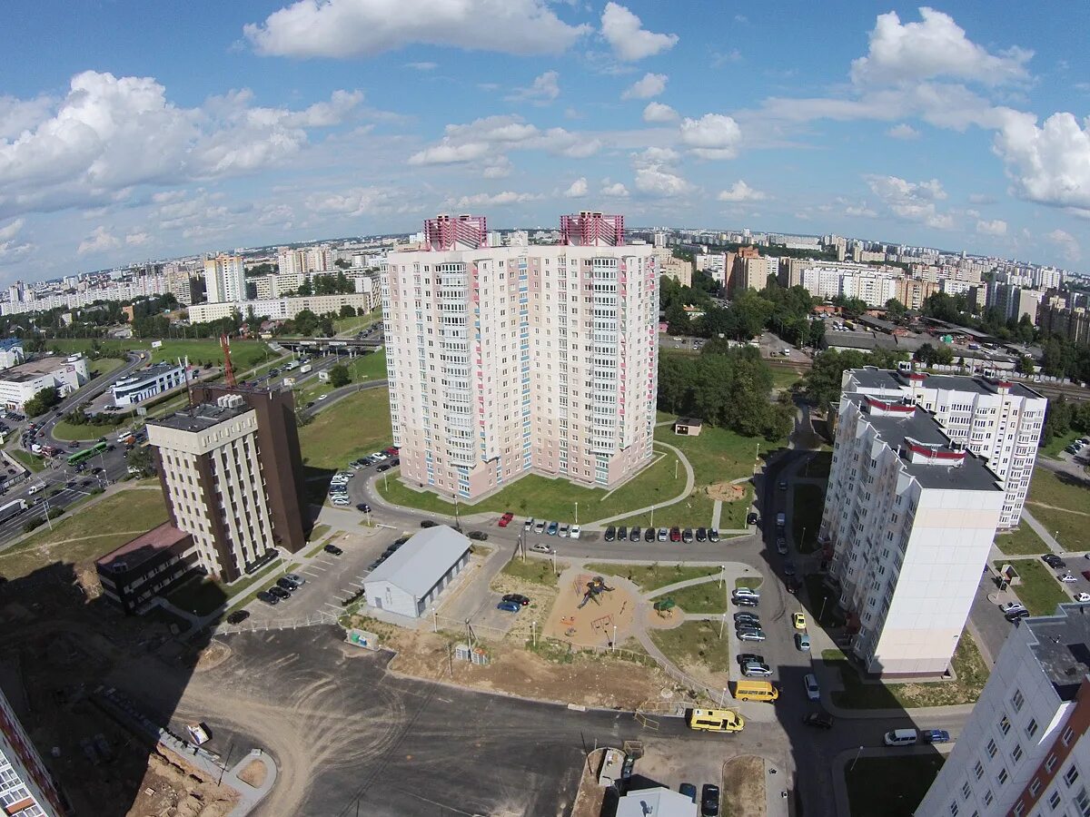 Квартиры в минске жк. Минск Сити ЖК. Минск панельные дома. Парус Сити Минск. Парус Сити Минск проект.