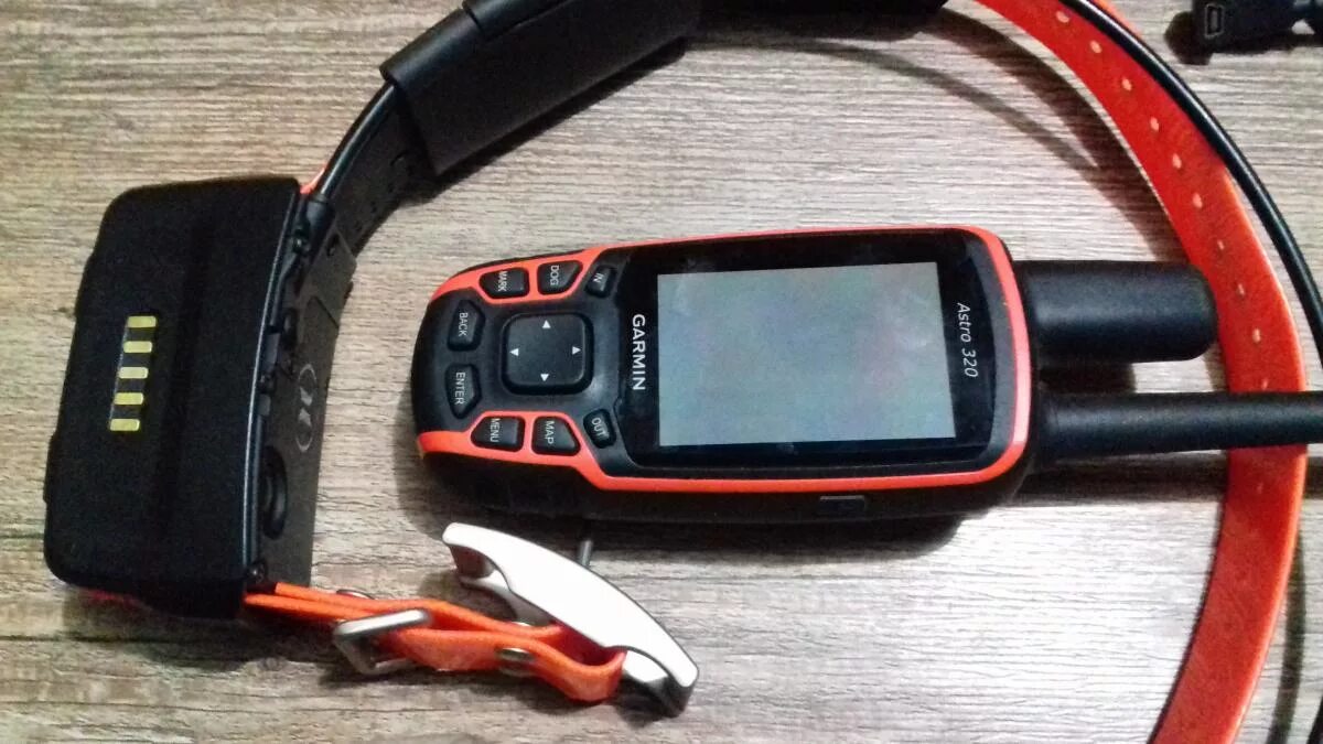 Навигатор Garmin Astro 320. Garmin Astro 320 с ошейником. Навигатор Астро 320 с ошейником т5. Ошейник Гармин т5. Навигатор гармин с ошейником для собак купить