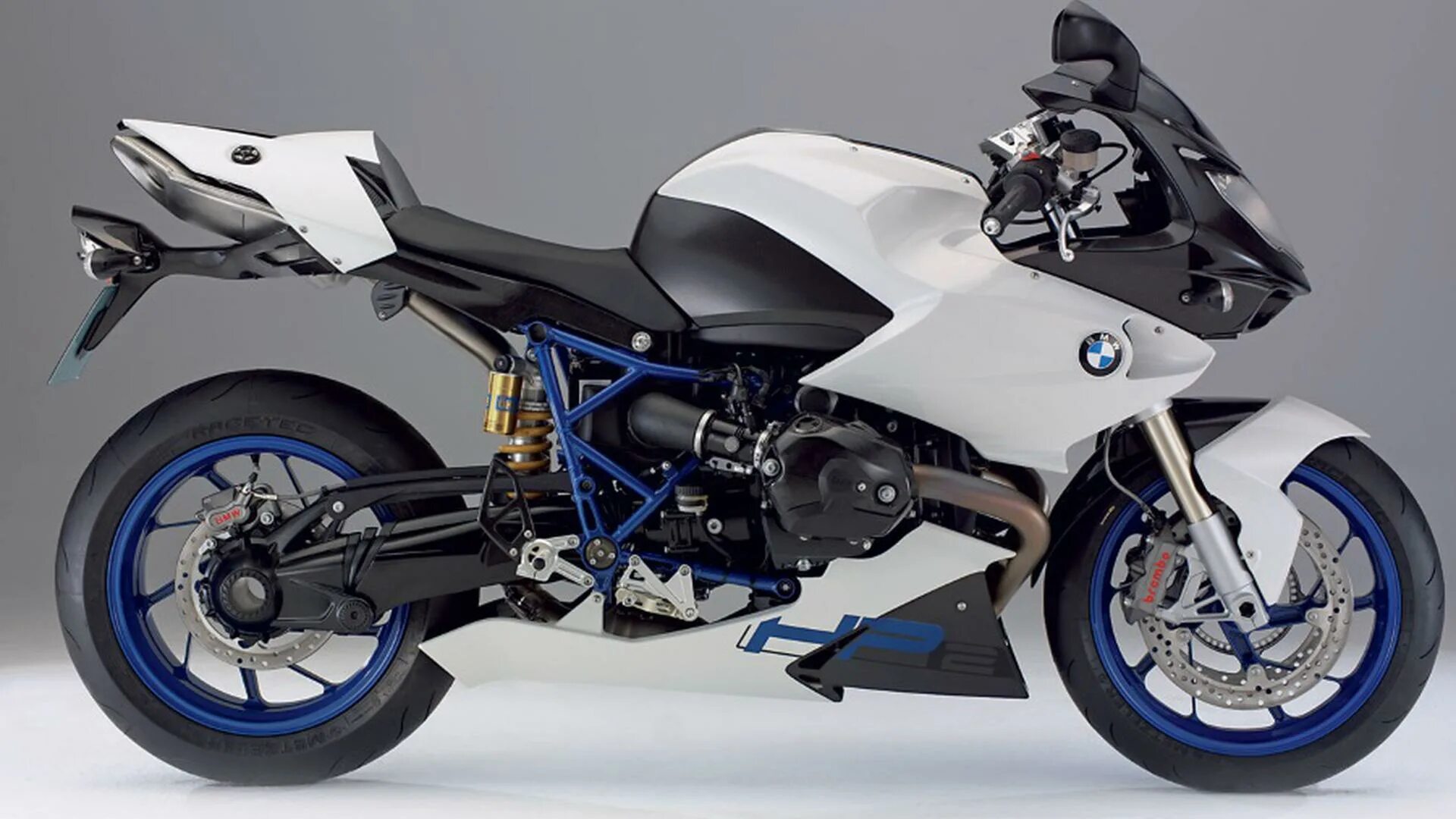 Bmw bike. BMW hp2 Sport. BMW r1200hp2. Мотоцикл БМВ r1. BMW hp2 Megamoto.