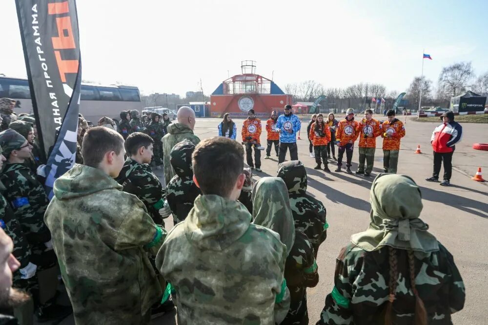 Ул. Заречье ДОСААФ. Ул Заречье владение 3 центр ДОСААФ. Военно патриотический слет в Москве. Пейнтбол Заречье 3. Учебно спортивный центр досааф