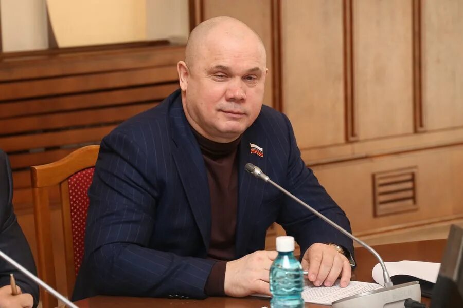Гришунин дмитрий игоревич новосибирск фото Нельзя приватизировать: зачем Новосибирску муниципальные аптеки