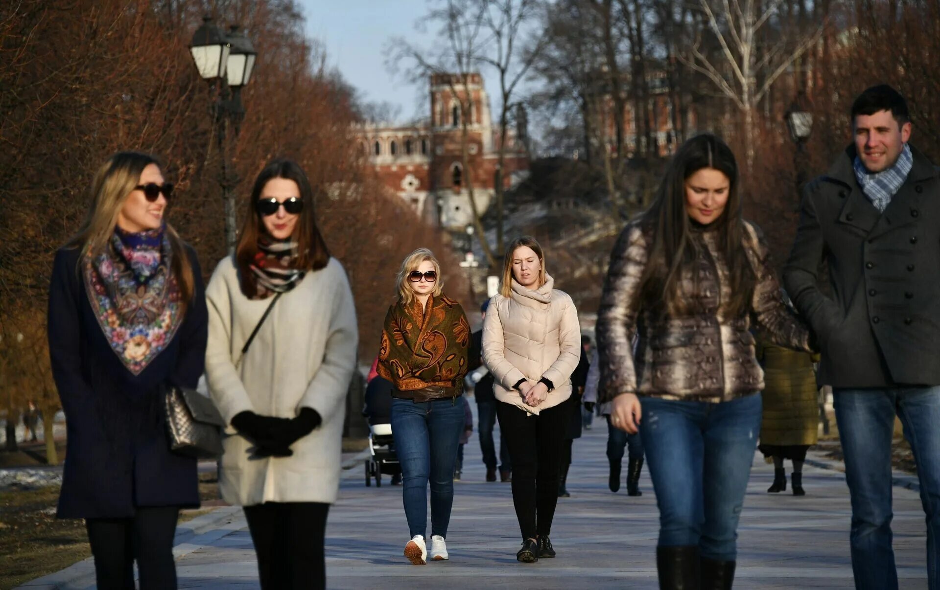 Как одеваться в питере в апреле