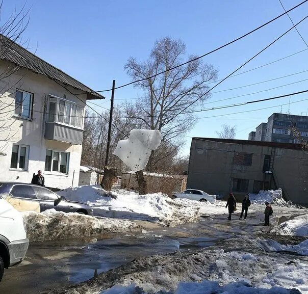 Бульвар парижской коммуны каменск уральский. Каменск-уральский бульвар парижской коммуны 22. Школа каюма насыри казань. Парижской коммуны дом престарелых. Музеи в казани музей каюма насыри.