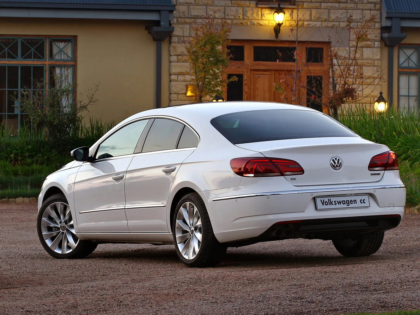 Купить volkswagen cc. Пассат СС 2012 белый. Passat cc v6. Фольксваген Пассат СС v6. Фольксваген Пассат СС 2011.