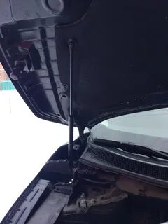 Газовые упоры кашкай j10