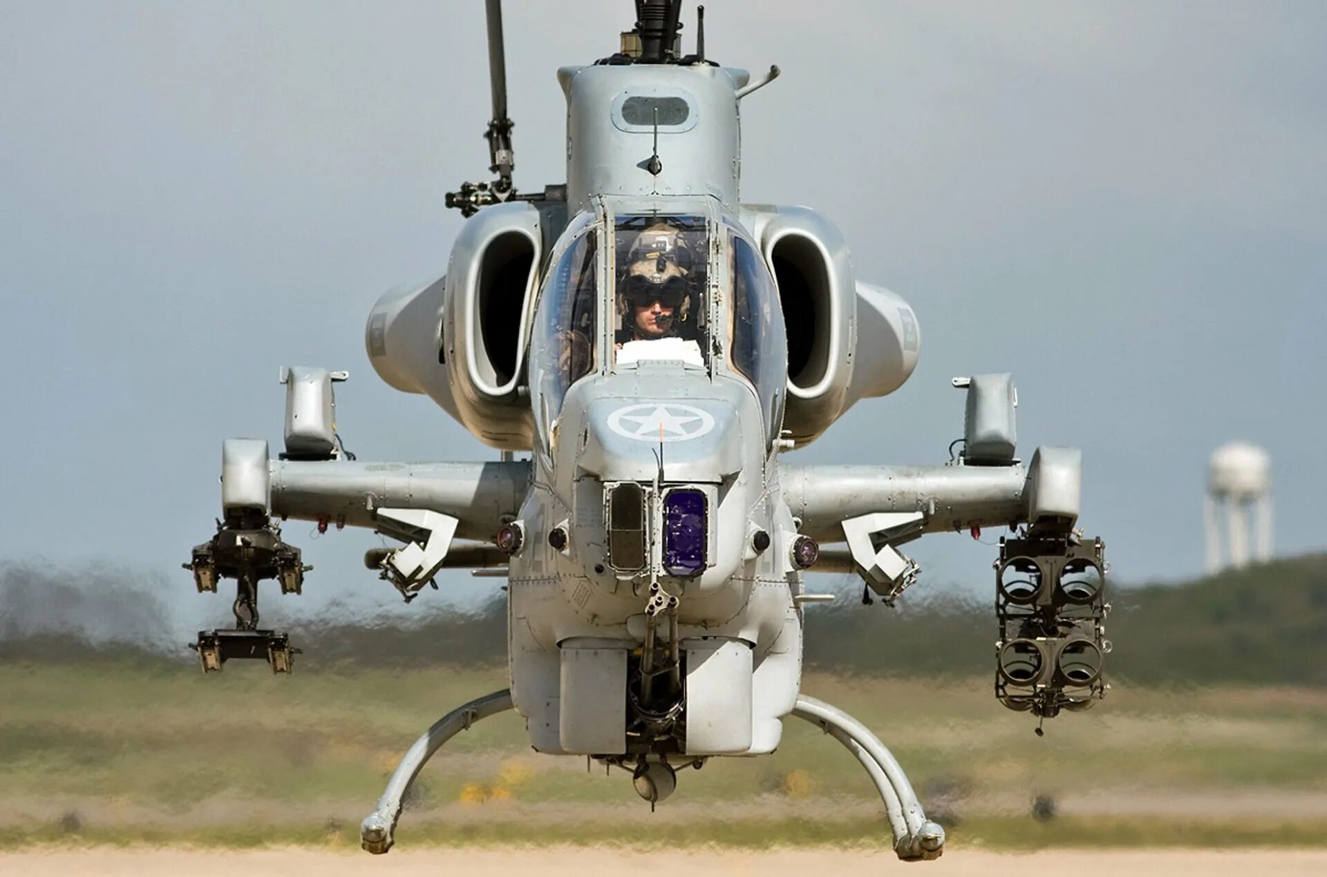 Bell ah 1 cobra. Вертолет Ah-1w "супер Кобра". Белл Ah-1 супер Кобра. Вертолет Bell Ah-1 Cobra.