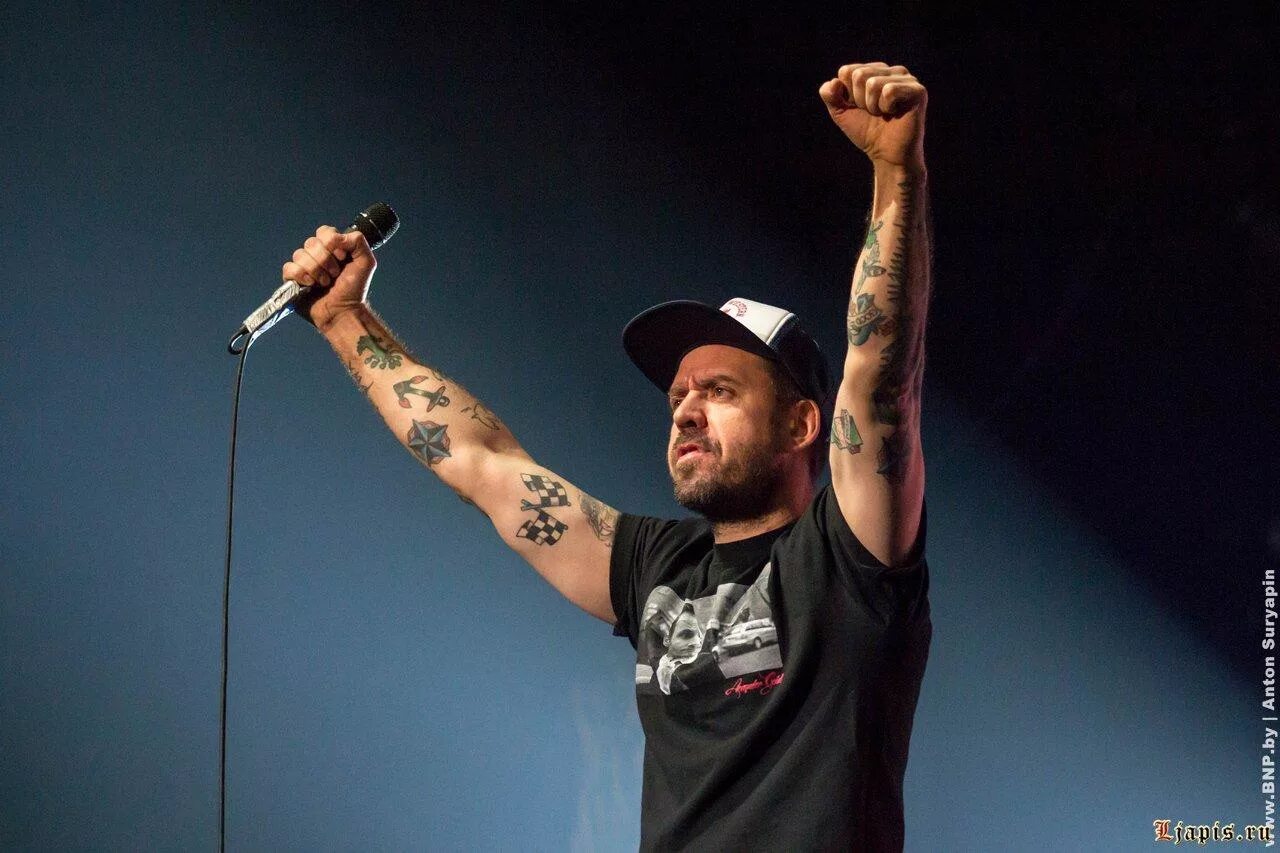 ляпис трубецкой где послушать. группа ляпис трубецкой. платиновая коллекция ляпис трубецкой dvd. ляпис трубецкой где послушать. ляпис трубецкой 2021.