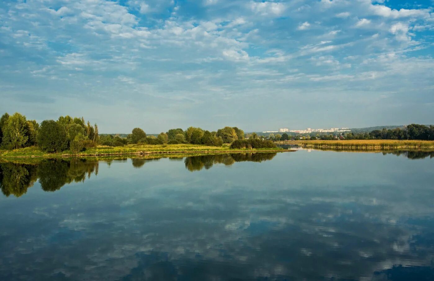 Казань расположена на реке. Река Казанка в Казани. Река Казанка берег. Волга и Казанка. Казанка (приток Волги).