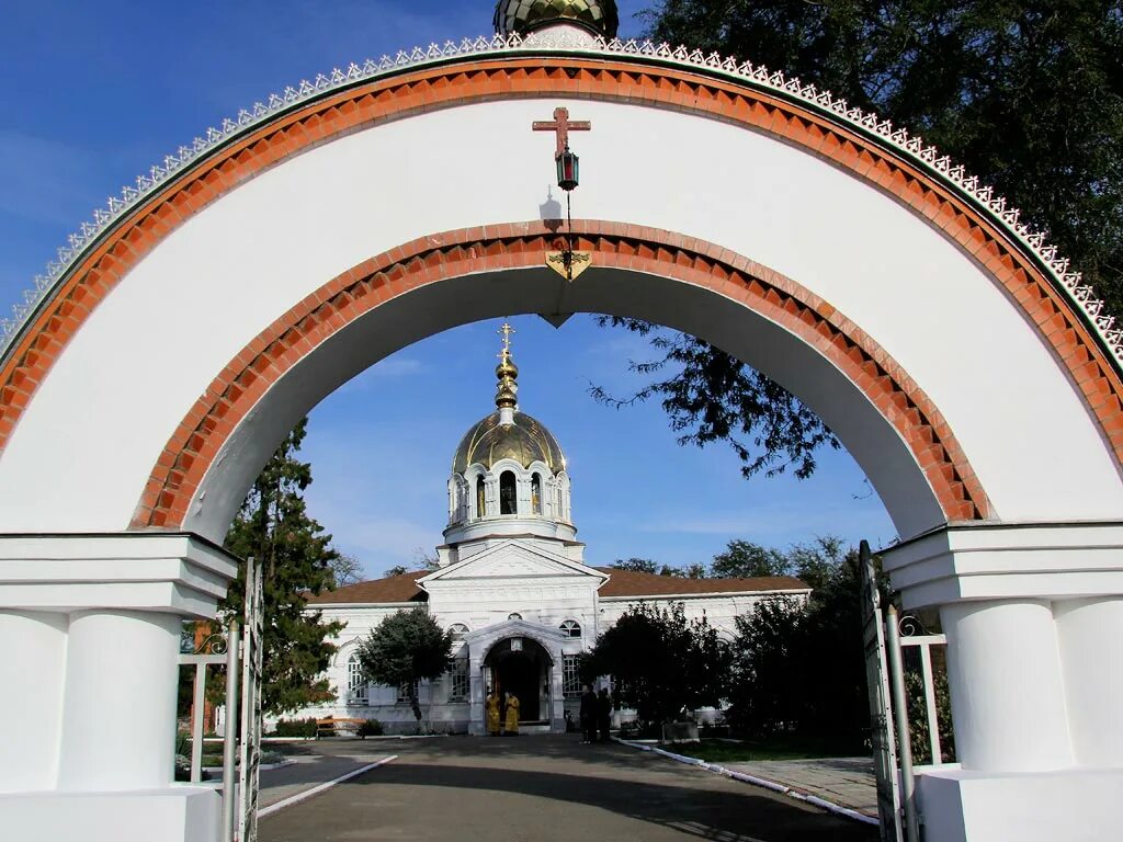 Петропавловская курганинск. Станица Петропавловская Курганинского района. Храм Димитрия Ростовского станица Петропавловская. Петропавловская Церковь Курганинский район. Церковь ст Петропавловская Курганинский район.