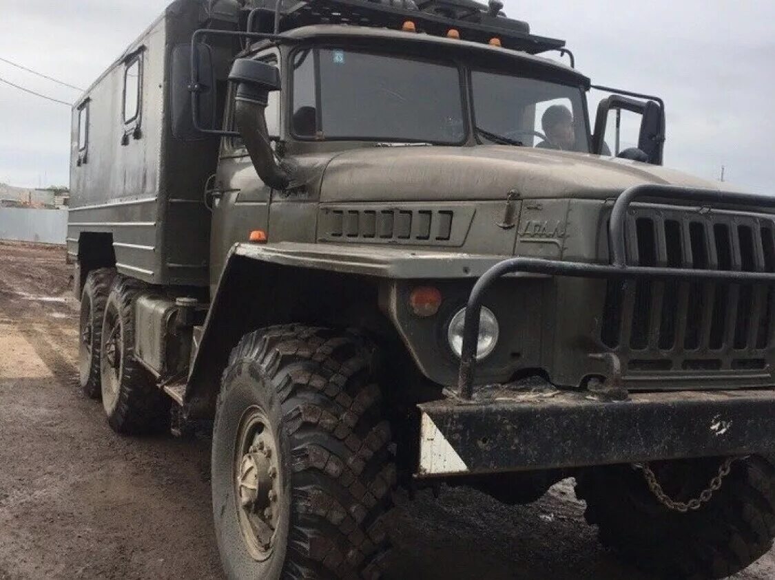 армейский грузовик урал 4320 кунг. урал-4320 грузовой автомобиль кунг. урал кунг. урал 4320 кунг. урал 4320 кунг военных.