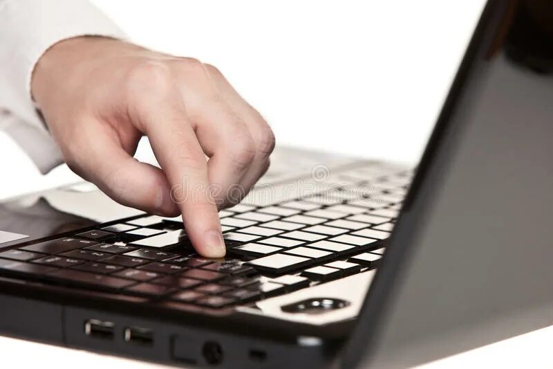 Press enter button. Человек нажимает на клавишу enter. человек жмет enter. press enter. press on enter.