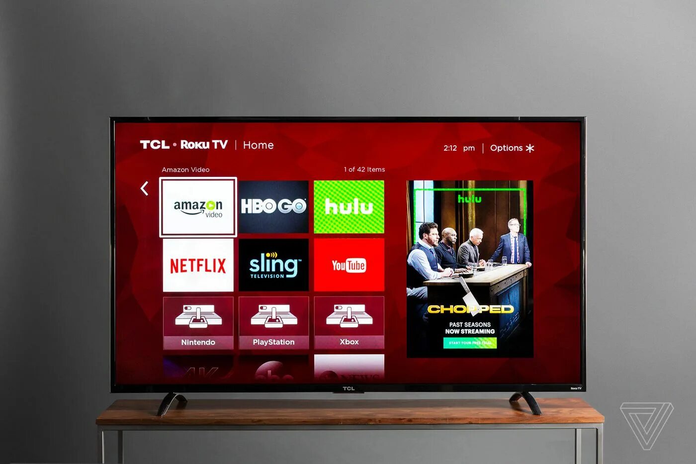 Телевизоры андроид тсл. TCL TV 32d3000. TCL телевизоры 2017. Андроид ТВ. TCL roku TV.