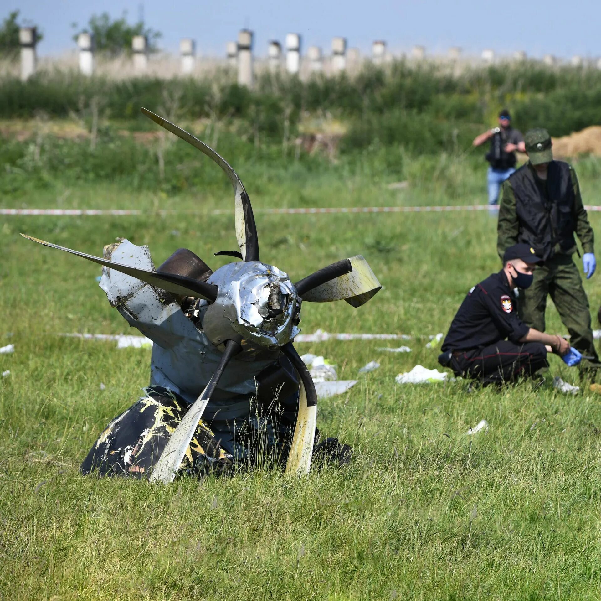 Чп с самолетом. Чп с самолетом. В аэропорте алматы военный самолет. Чп с самолетом. Сочи падение самолета 2021.