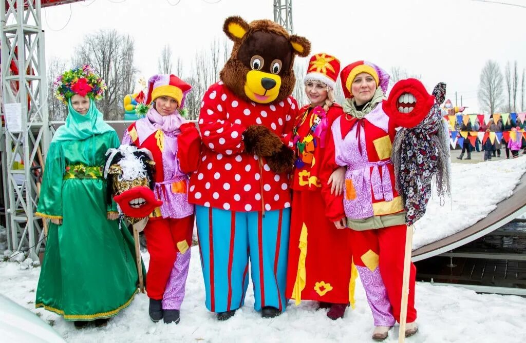 Театрализованные представления на улице. Костюм масленицы. Сценарий театрализованной масленицы. Реквизит на масленицу. Театрализованное представление на масленицу.