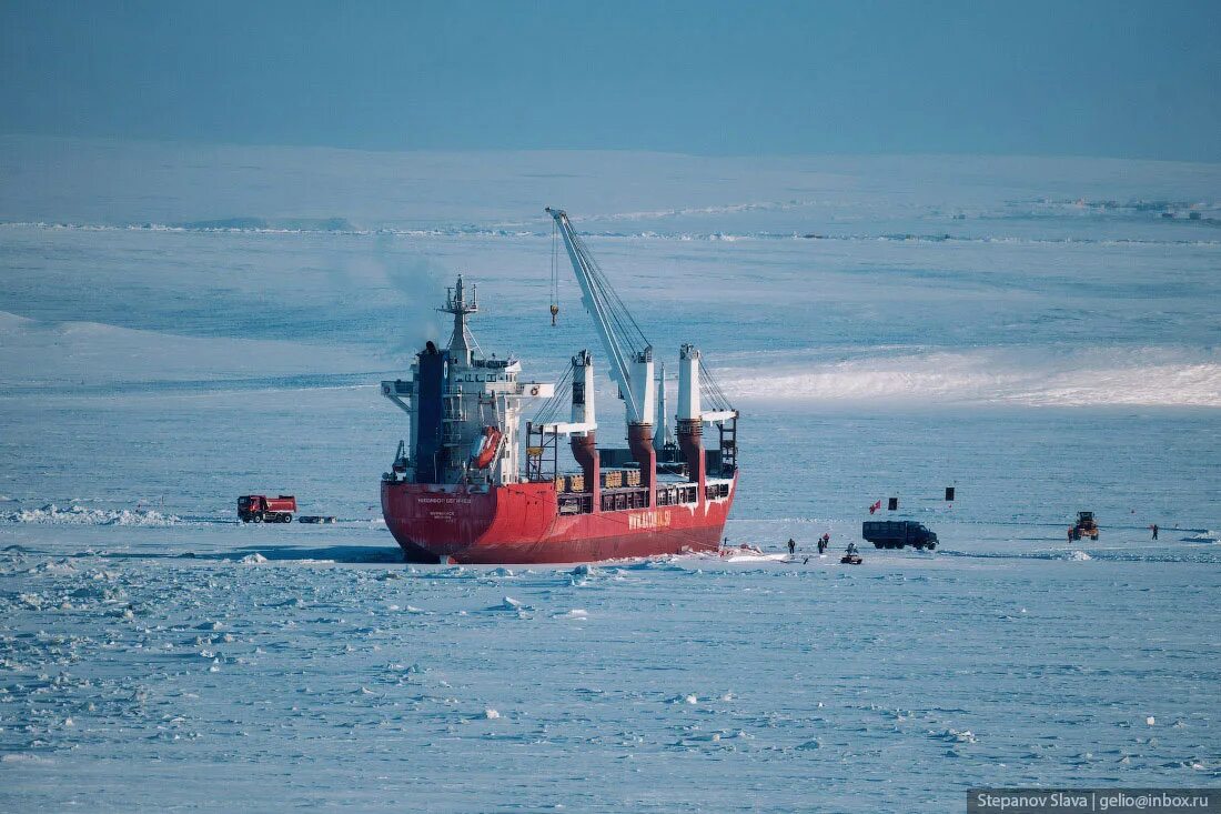 Портовый ледокол дудинка. Ледокол дудинка. Теплоход норильский никель. Ледокол севморпуть. Атомный ледокол дудинка.