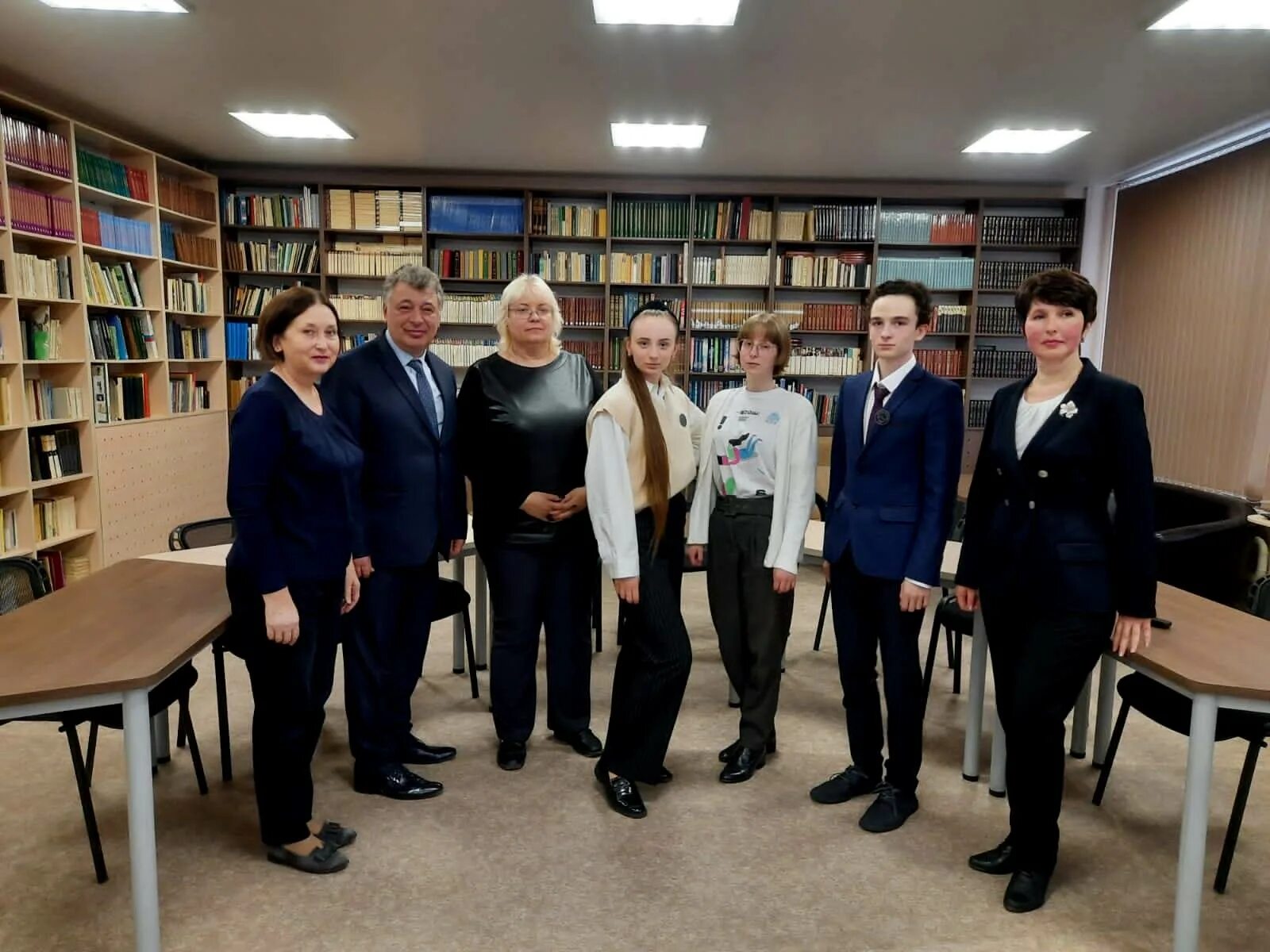 Мфц тамбов. Мфц 10 лет. Мфц уварово. Мфц уварово. Мфц конкурс лучший специалист.